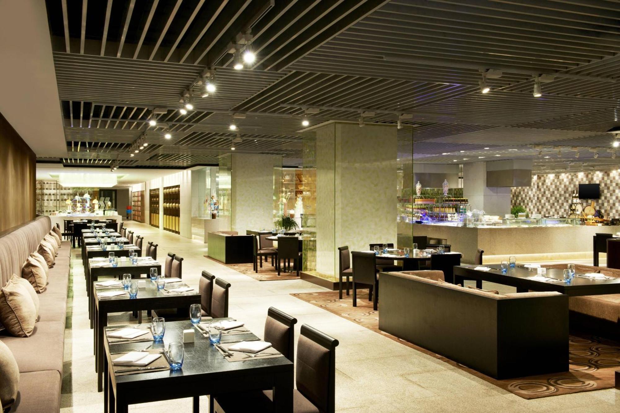 Four Points By Sheraton Qingdao, West Coast Eksteriør bilde