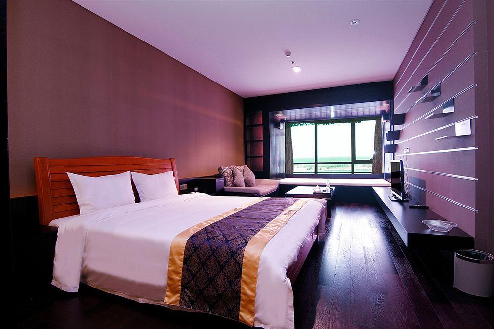 Four Points By Sheraton Qingdao, West Coast Eksteriør bilde