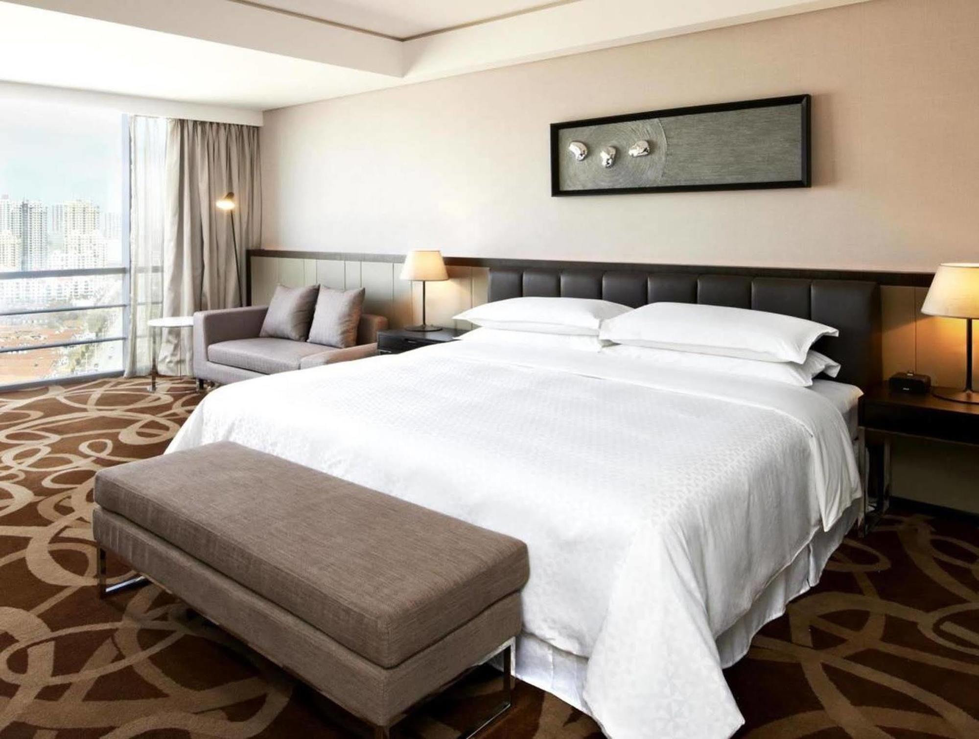 Four Points By Sheraton Qingdao, West Coast Eksteriør bilde